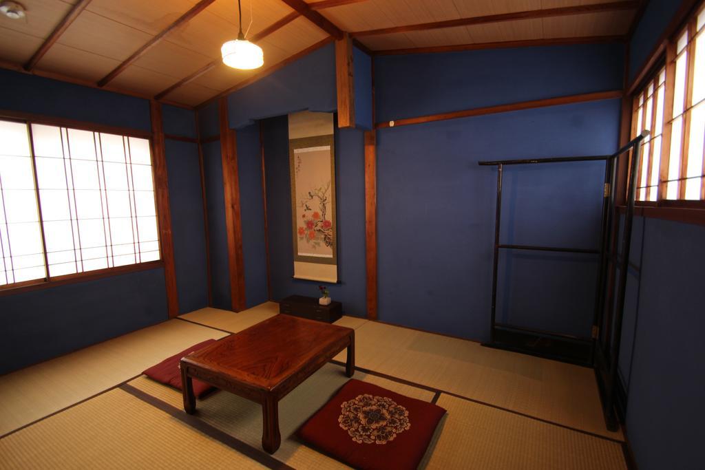Guest House Ui-Ca Kanazawa Exterior photo