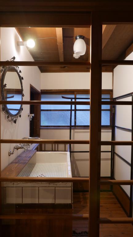 Guest House Ui-Ca Kanazawa Exterior photo