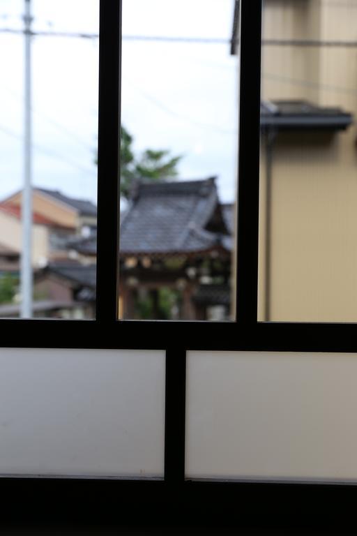 Guest House Ui-Ca Kanazawa Exterior photo